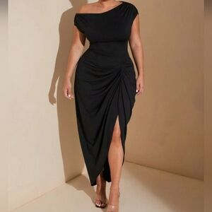 Women's Black Formal Dress, Size 20 (4XL), NEW with Tags